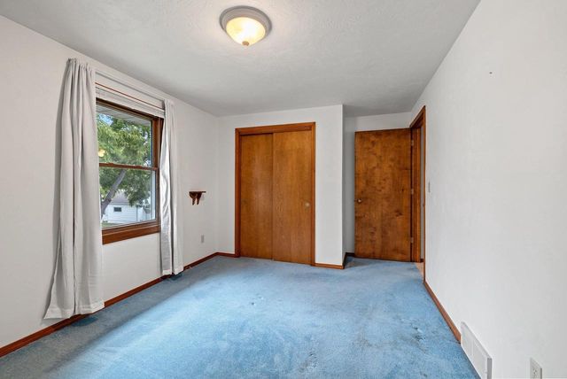 1043 COPPENS ROAD, Green Bay, WI 54303