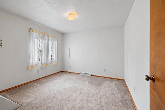 1043 COPPENS ROAD, Green Bay, WI 54303