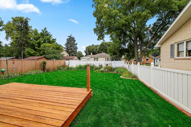 1043 COPPENS ROAD, Green Bay, WI 54303