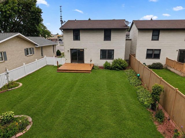 1043 COPPENS ROAD, Green Bay, WI 54303