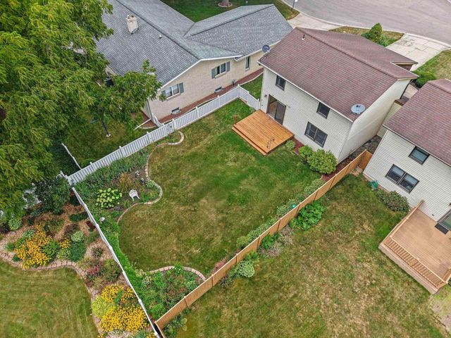 1043 COPPENS ROAD, Green Bay, WI 54303
