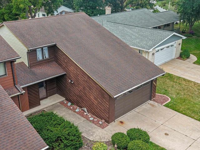 1043 COPPENS ROAD, Green Bay, WI 54303