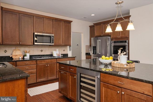 209 OLIVIA LN, Severna Park, MD 21146