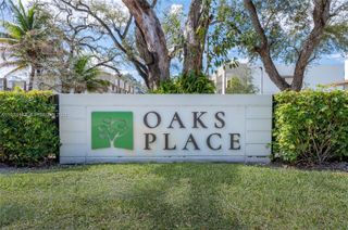 5467 W Oak Way, Dania Beach, FL 33314