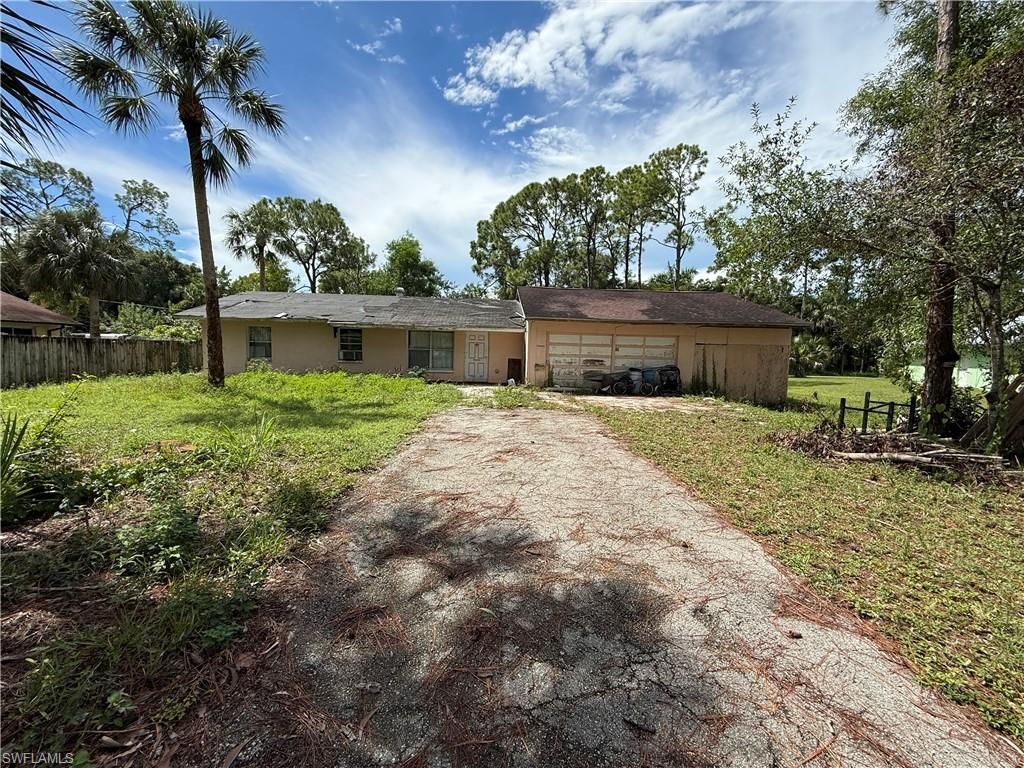 28051 Oak LN, BONITA SPRINGS, FL 34135 — exterior