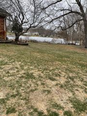 982 Artdale Drive, White Lake Charter Township, MI 48383