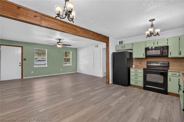 2908 Madeline Drive, Van Buren, AR 72956