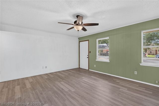 2908 Madeline Drive, Van Buren, AR 72956