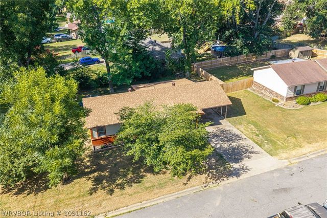 2908 Madeline Drive, Van Buren, AR 72956
