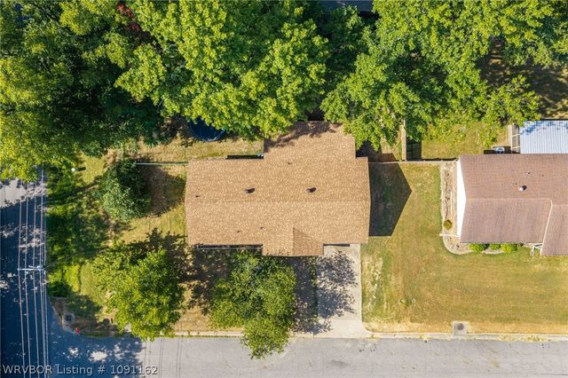 2908 Madeline Drive, Van Buren, AR 72956