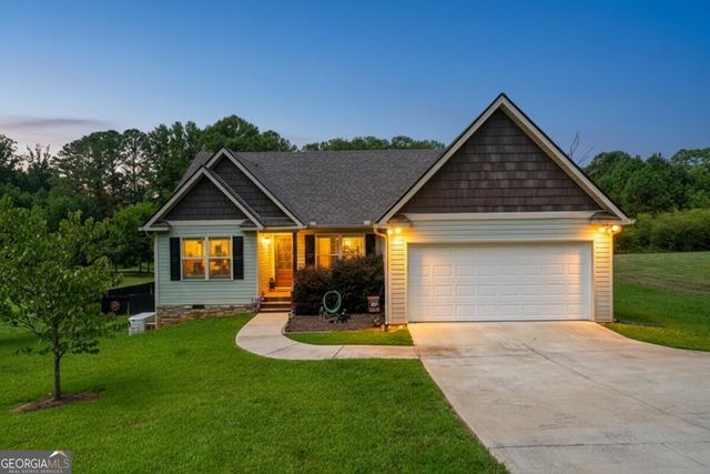 151 Old South Drive, Ellijay, GA 30540