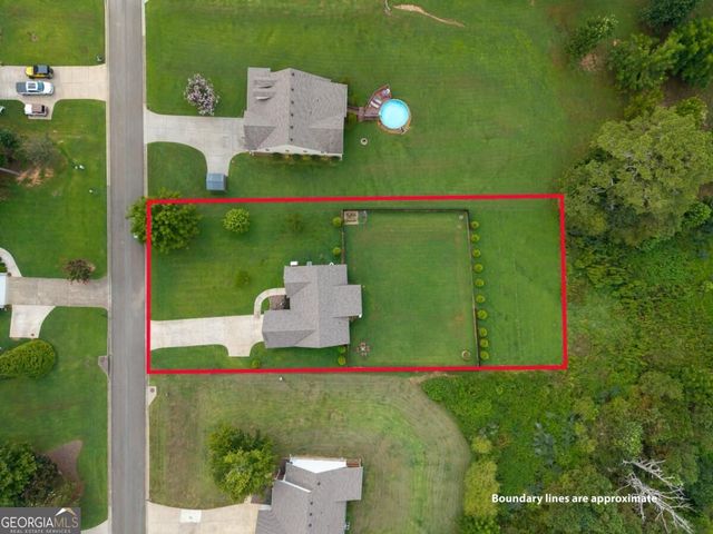 151 Old South Drive, Ellijay, GA 30540