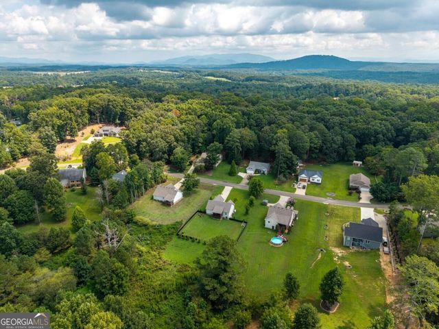 151 Old South Drive, Ellijay, GA 30540