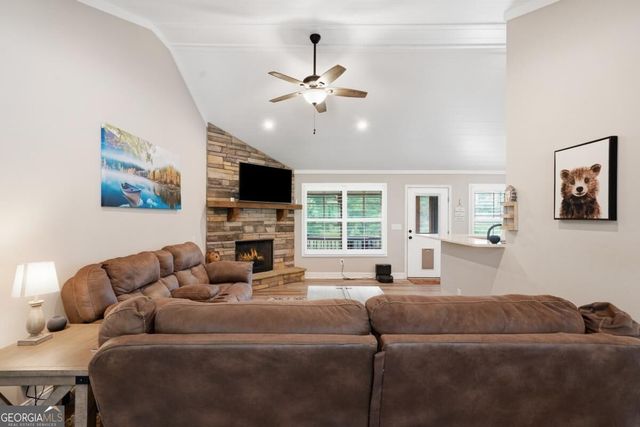 151 Old South Drive, Ellijay, GA 30540