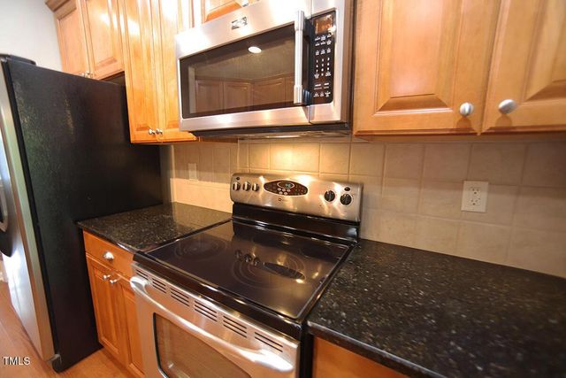 5927 Hourglass Court, Raleigh, NC 27612