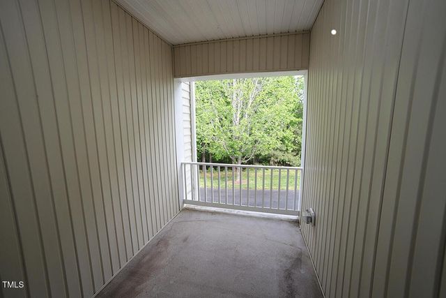 5927 Hourglass Court, Raleigh, NC 27612