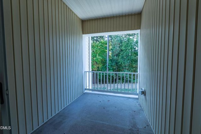 5927 Hourglass Court, Raleigh, NC 27612