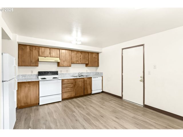 9208 Ne 27TH St, Vancouver, WA 98662
