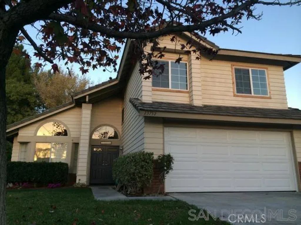 23752 Sierra Oak Drive, Murrieta, CA 92562