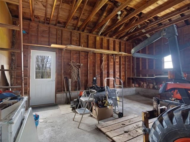 6479 East Port Bay Road, Wolcott, NY 14590