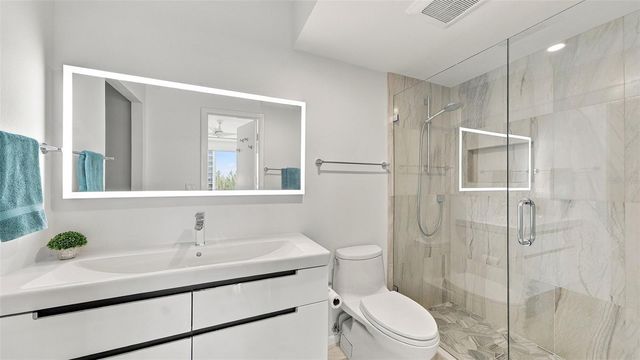 2525 GULF OF MEXICO DRIVE 7B, Longboat Key, FL 34228