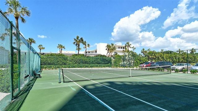 2525 GULF OF MEXICO DRIVE 7B, Longboat Key, FL 34228