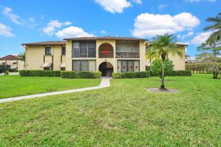 221 Pine Hov Circle B-2, Greenacres, FL 33463