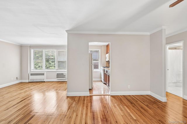 632 Palmer Road 6F, Yonkers, NY 10701