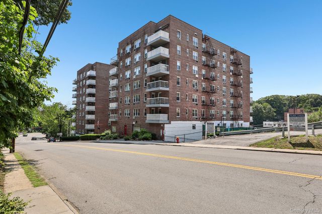 632 Palmer Road 6F, Yonkers, NY 10701