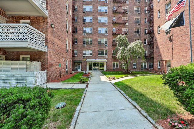 632 Palmer Road 6F, Yonkers, NY 10701