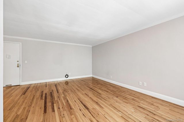 632 Palmer Road 6F, Yonkers, NY 10701