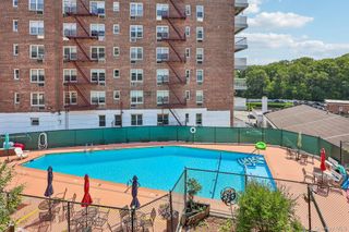 632 Palmer Road 6F, Yonkers, NY 10701