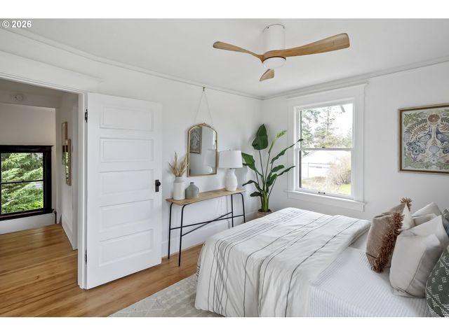 4616 Se BOISE St, Portland, OR 97206