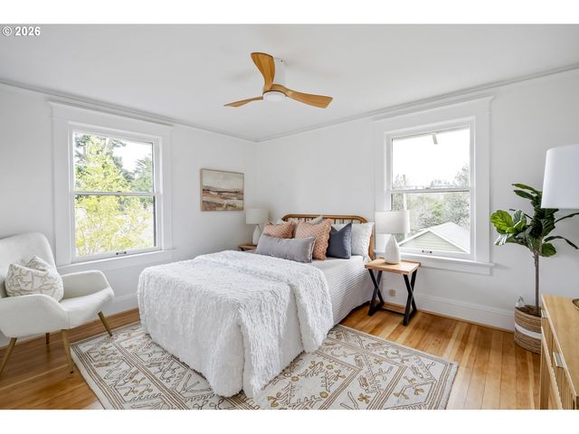 4616 Se BOISE St, Portland, OR 97206