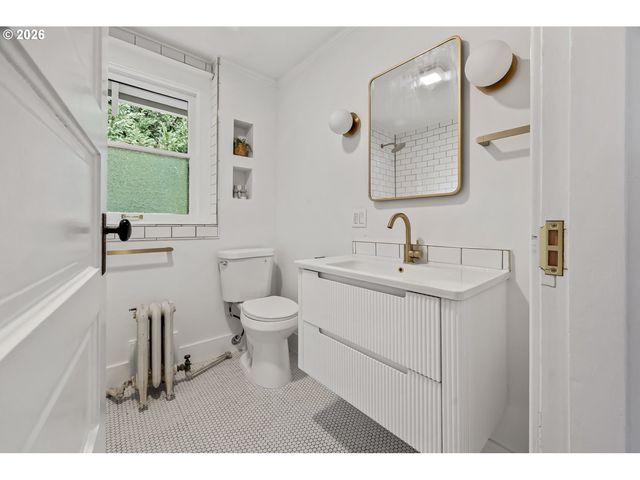 4616 Se BOISE St, Portland, OR 97206