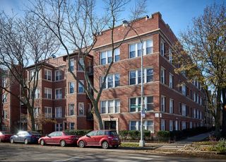 6832 N Ashland Boulevard 3, Chicago, IL 60626
