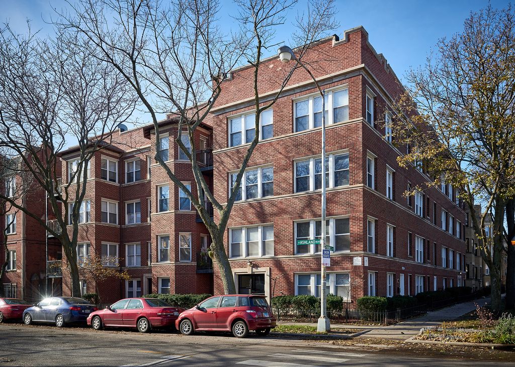 6832 N Ashland Boulevard 3, Chicago, IL 60626