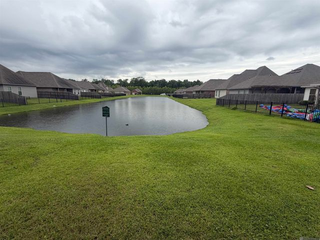 1122 Gentle Wind Dr, Baton Rouge, LA 70820