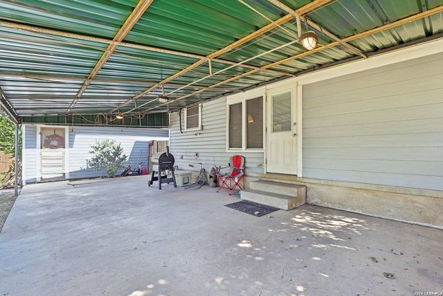 202 SUTTON DR, San Antonio, TX 78228