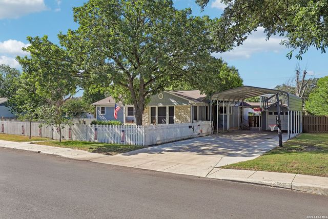 202 SUTTON DR, San Antonio, TX 78228