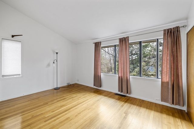 9 Peacock Farm Road, Lexington, MA 02421