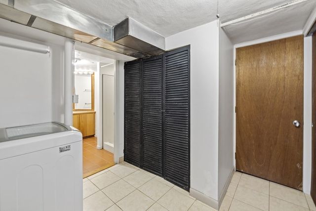 9 Peacock Farm Road, Lexington, MA 02421