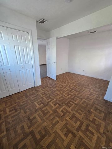 90-17 165th Avenue, Howard Beach, NY 11414