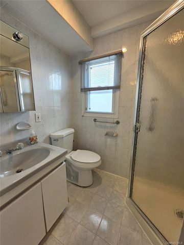 90-17 165th Avenue, Howard Beach, NY 11414