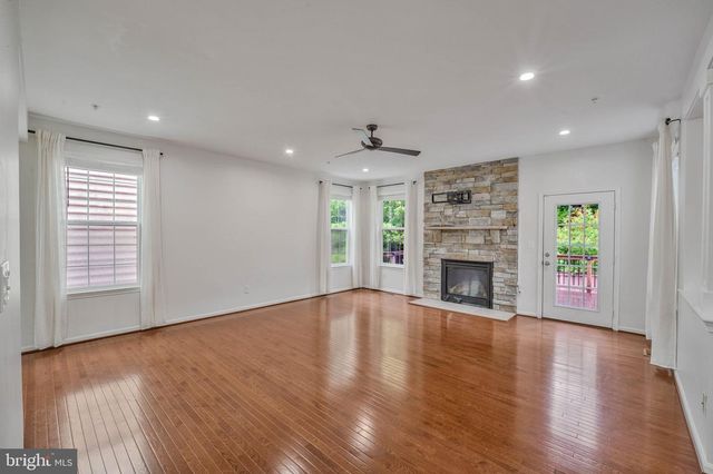 3461 EAGLE RIDGE DR, Woodbridge, VA 22191