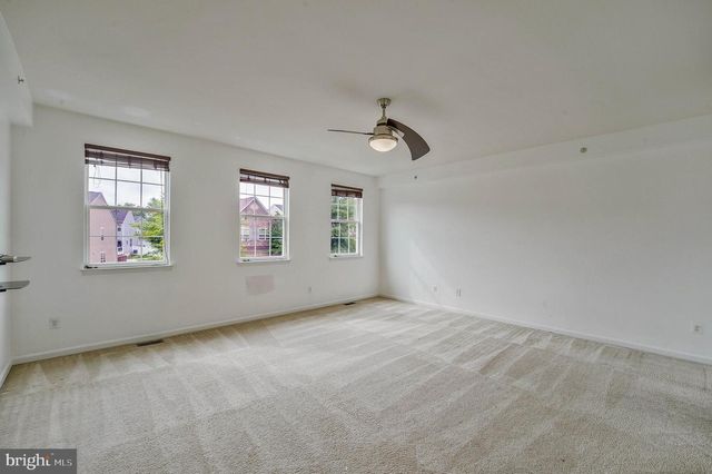 3461 EAGLE RIDGE DR, Woodbridge, VA 22191
