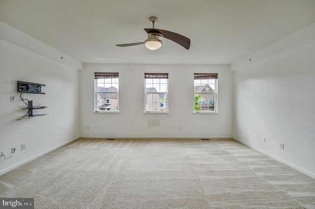 3461 EAGLE RIDGE DR, Woodbridge, VA 22191