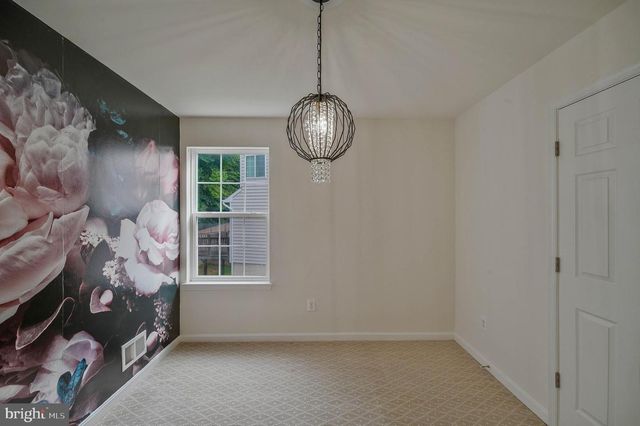 3461 EAGLE RIDGE DR, Woodbridge, VA 22191
