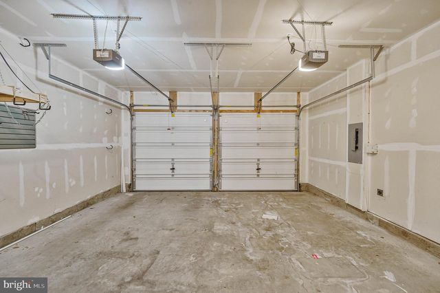 3461 EAGLE RIDGE DR, Woodbridge, VA 22191