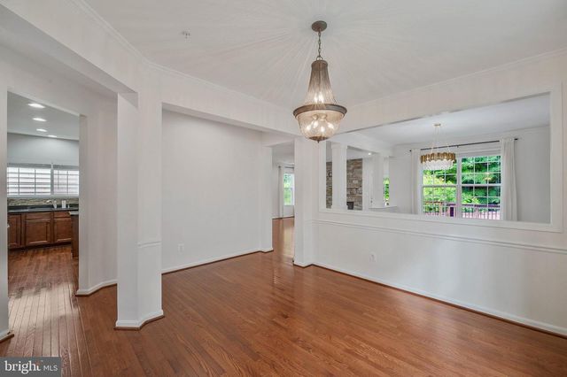 3461 EAGLE RIDGE DR, Woodbridge, VA 22191